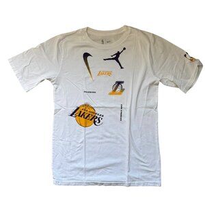 Nike LA Lakers White Tshirt - YXL 18/20 - EUC